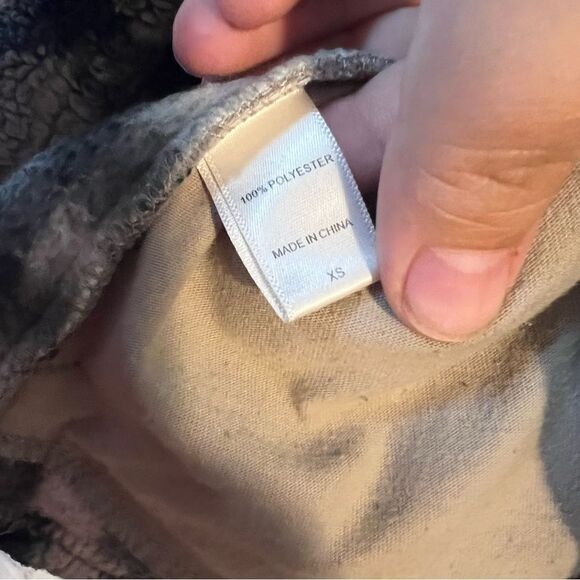 Kookaburra by Ugg Sherpa Sweater size XS - Picture 4 of 4